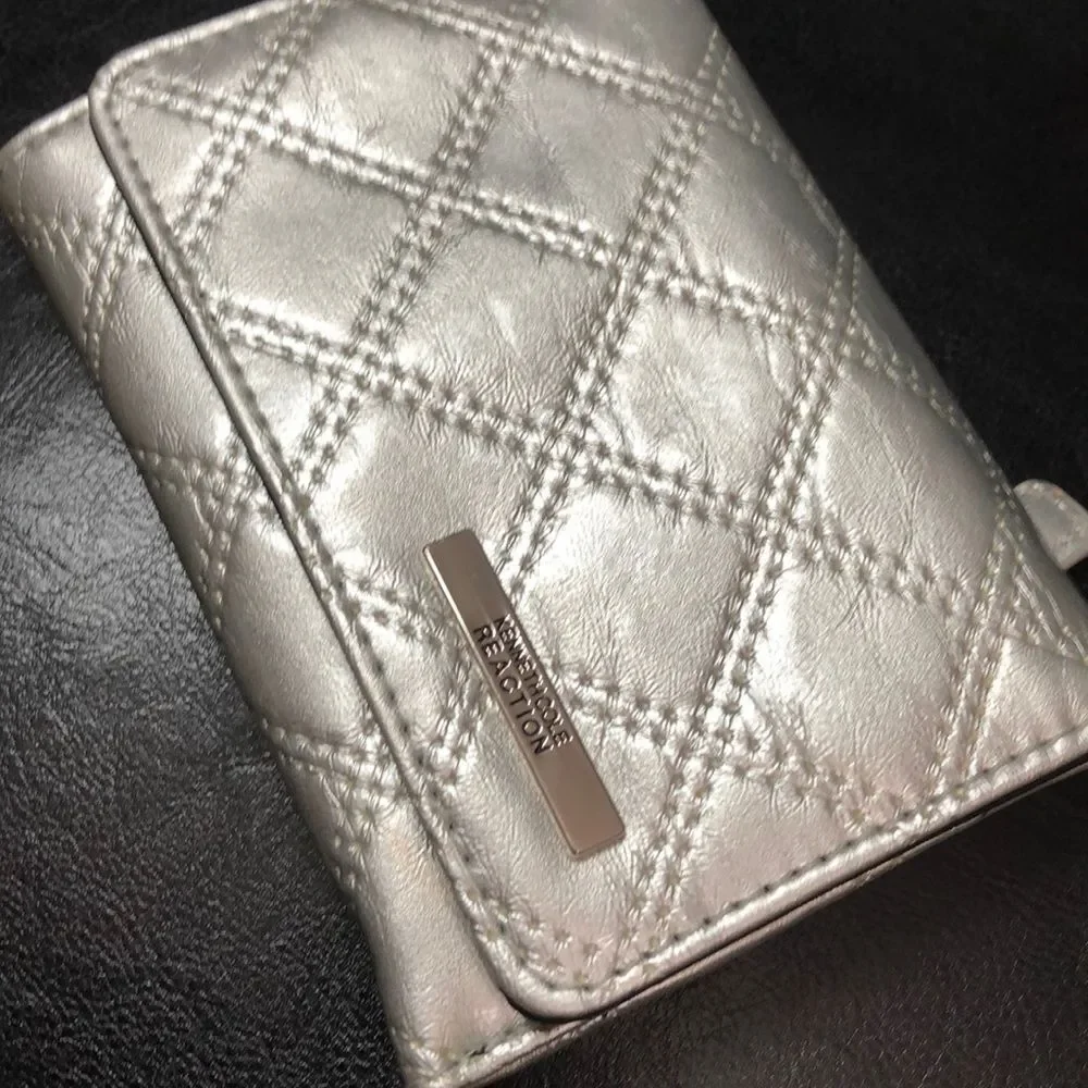 Kenneth Cole REACTION Wallet